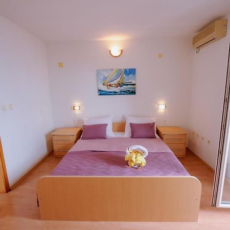 Pension Maric Rooms Brist Exterior foto
